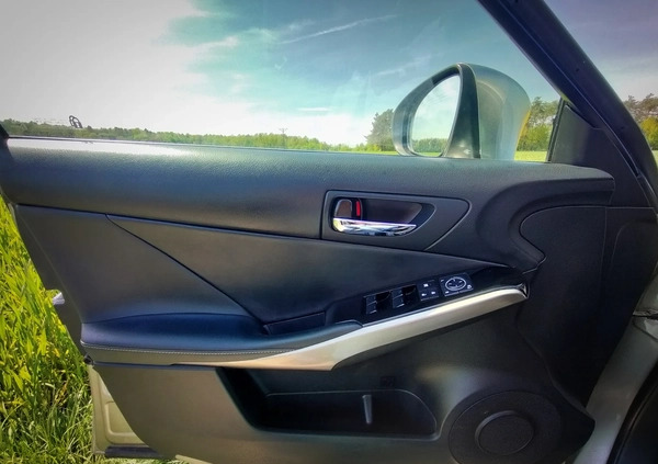 Lexus IS cena 73900 przebieg: 180000, rok produkcji 2014 z Świebodzice małe 436